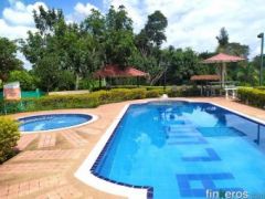 Finca 98 de turismo en alquiler, Quimbaya Quindío - Quimbaya、Quindíoのフィンカ
